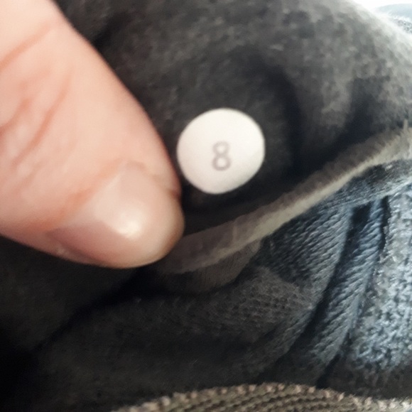 🍋 Lululemon Sing Floss Travel Crop - Picture 4 of 15